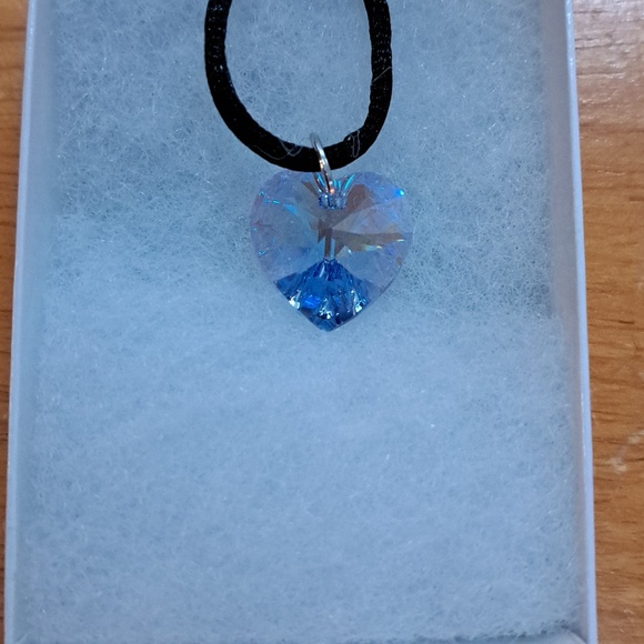 Jewelry - Crisp Morning Freesia Crystal Heart Necklace